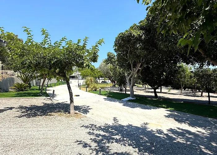 Aventine - Luxury Residences With Private Pools 아파트 *