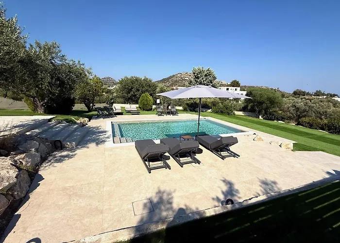 Aventine - Luxury Residences With Private Pools * Kalithies