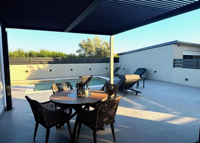 아파트 Aventine - Luxury Residences With Private Pools