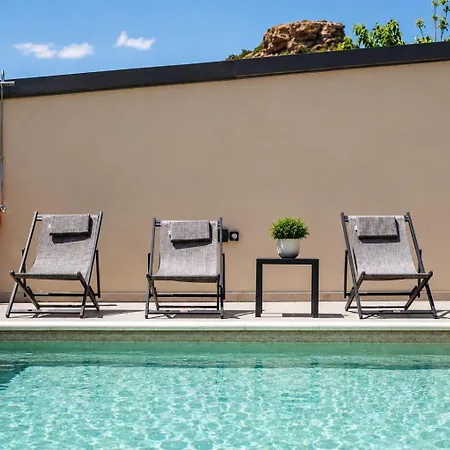 Aventine - Luxury Residences With Private Pools *