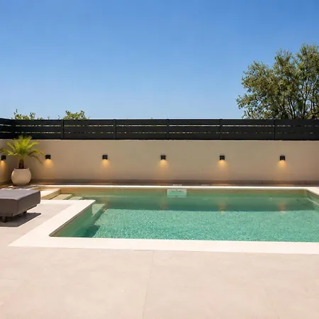 Aventine - Luxury Residences With Private Pools