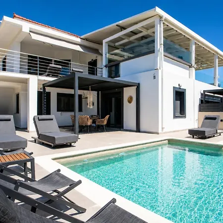 Aventine - Luxury Residences With Private Pools