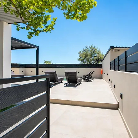 Apartament Aventine - Luxury Residences With Private Pools *