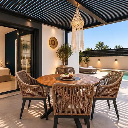 Aventine - Luxury Residences With Private Pools * Kalithies