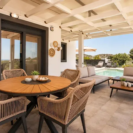 Aventine - Luxury Residences With Private Pools Apartament *