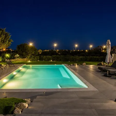 Aventine - Luxury Residences With Private Pools Apartament