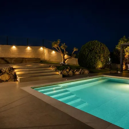 Aventine - Luxury Residences With Private Pools *
