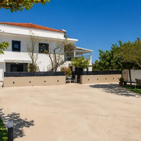 Apartament Aventine - Luxury Residences With Private Pools *