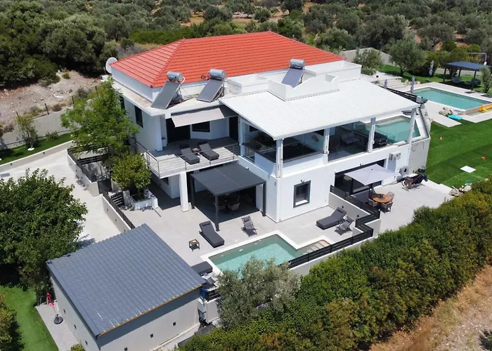 Aventine - Luxury Residences With Private Pools