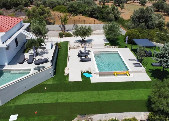 Aventine - Luxury Residences With Private Pools *