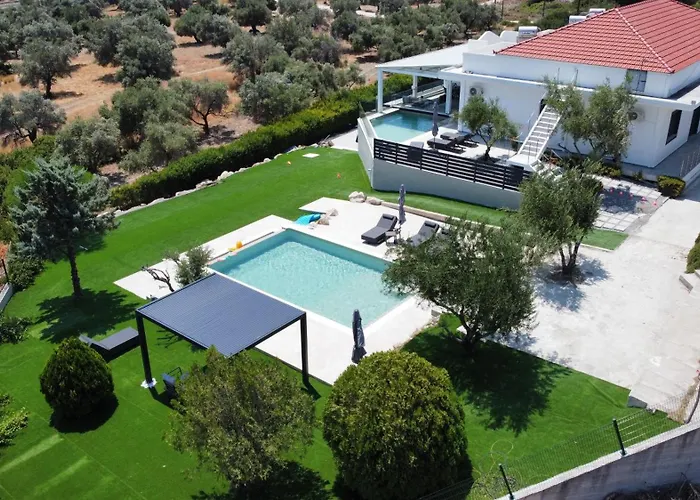 Aventine - Luxury Residences With Private Pools