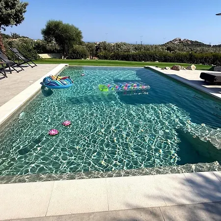 Aventine - Luxury Residences With Private Pools