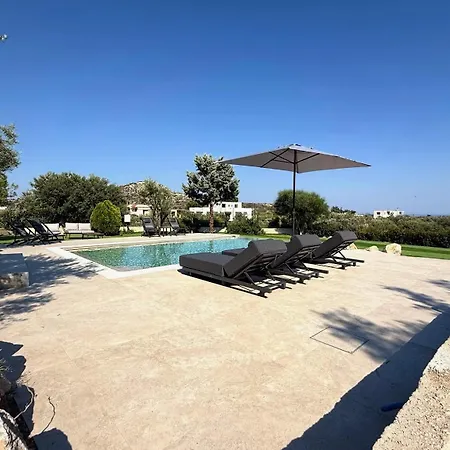 Aventine - Luxury Residences With Private Pools Lägenhet Kalithies