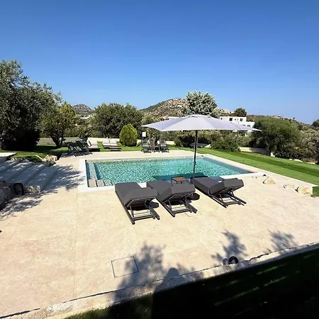 Aventine - Luxury Residences With Private Pools * Kalithies