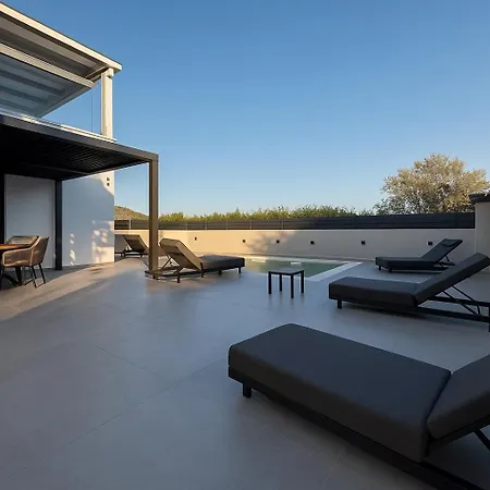 Aventine - Luxury Residences With Private Pools