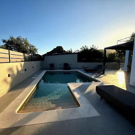 Lejlighed Aventine - Luxury Residences With Private Pools Kalithies